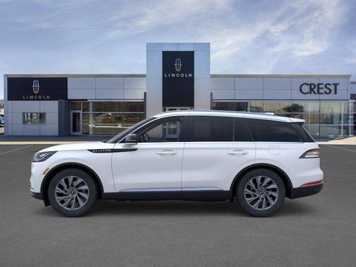 Pristine White Metallic Tri-Coat 2026 Lincoln Aviator Premiere