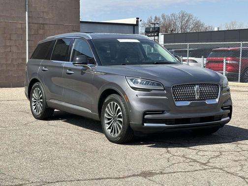2022 Lincoln Aviator Reserve AWD