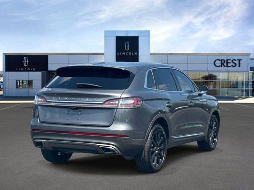 Asher Gray Metallic Clearcoat 2023 Lincoln Nautilus Reserve
