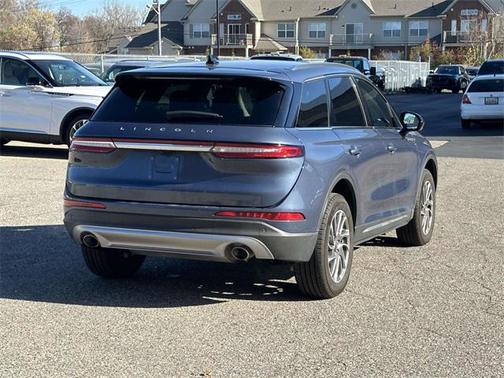 2022 Lincoln Corsair Standard