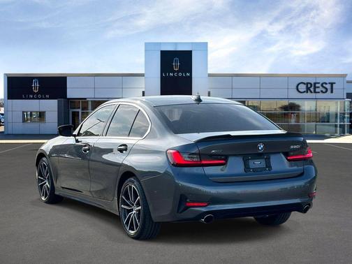 Mineral Grey Metallic 2022 BMW 330 xDrive