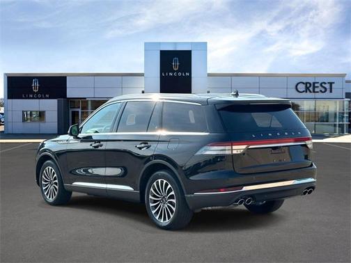 2022 Lincoln Aviator Standard AWD