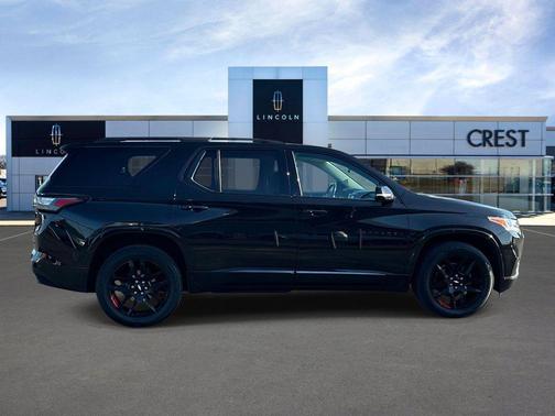 Mosaic Black Metallic 2019 Chevrolet Traverse Premier
