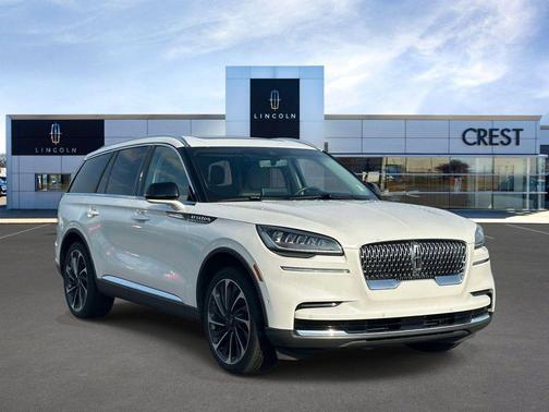 Pristine White Metallic Tri-Coat 2023 Lincoln Aviator Reserve AWD