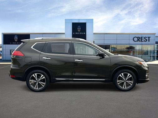 2017 Nissan Rogue SL