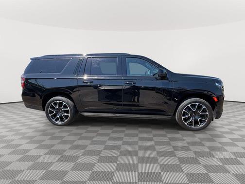 Black 2024 Chevrolet Suburban RST