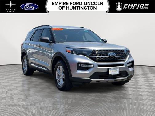 Silver Metallic 2022 Ford Explorer XLT