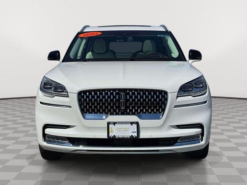 White Metallic 2023 Lincoln Aviator Black Label AWD