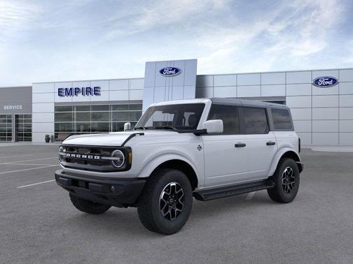 Oxford White 2026 Ford Bronco Outer Banks