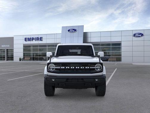 Oxford White 2026 Ford Bronco Outer Banks