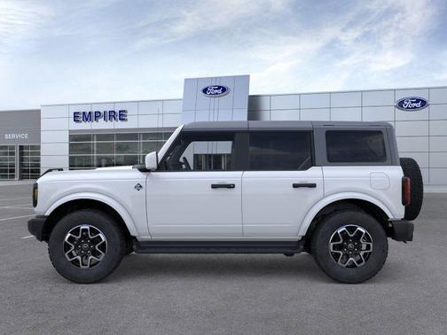 Oxford White 2026 Ford Bronco Outer Banks