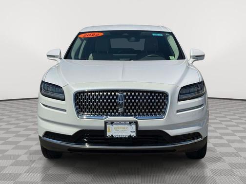 White Metallic 2022 Lincoln Nautilus Standard