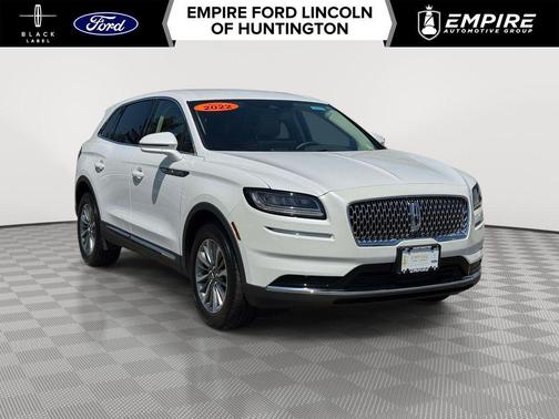 White Metallic 2022 Lincoln Nautilus Standard
