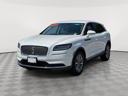 White Metallic 2022 Lincoln Nautilus Standard