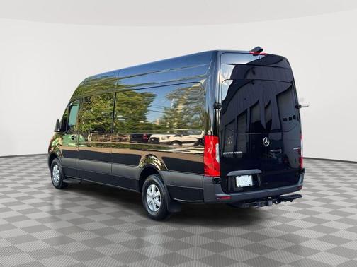 Black 2019 Mercedes-Benz Sprinter 3500 170 WB