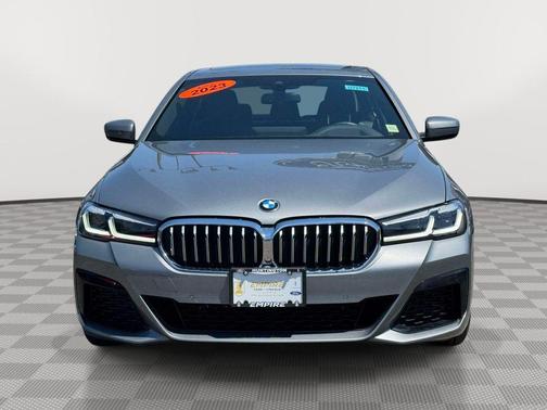 Skyscraper Gray Metallic 2023 BMW 530 i xDrive