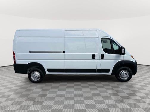 Bright White Clearcoat 2025 RAM ProMaster 2500 High Roof