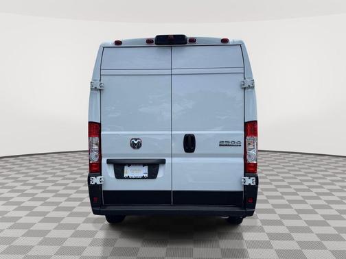 Bright White Clearcoat 2025 RAM ProMaster 2500 High Roof