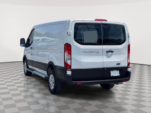 Oxford White 2025 Ford Transit-250 Base