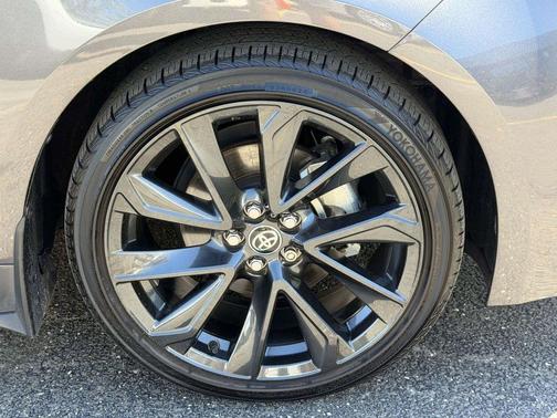 Midnight Black Metallic 2024 Toyota Corolla Hatchback XSE