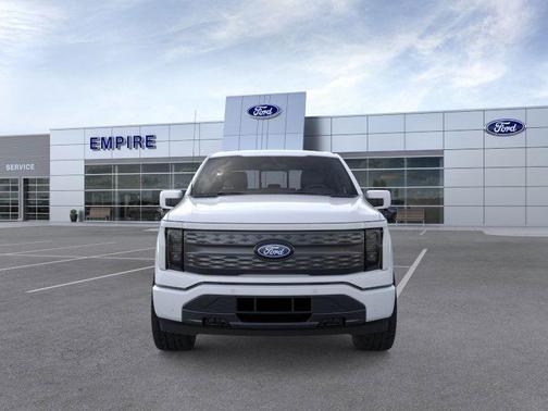 Oxford White 2025 Ford F-150 Lightning LARIAT
