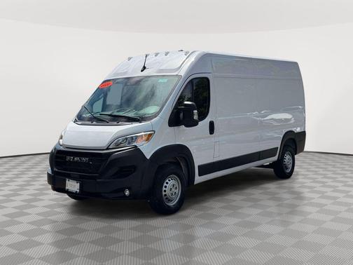 Bright White Clearcoat 2026 RAM ProMaster 2500 High Roof