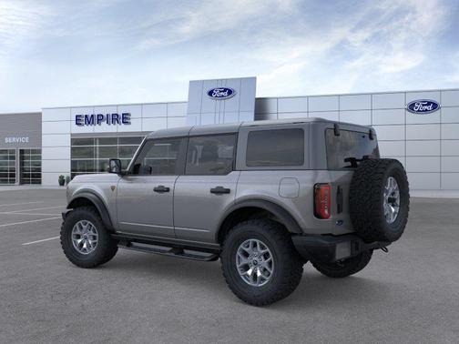 Carbonized Gray Metallic 2025 Ford Bronco Badlands