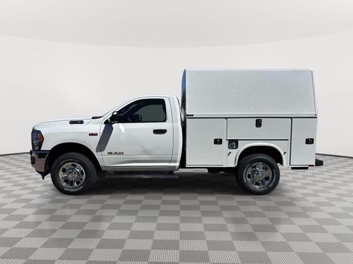 Bright White Clearcoat 2022 RAM 2500 Tradesman