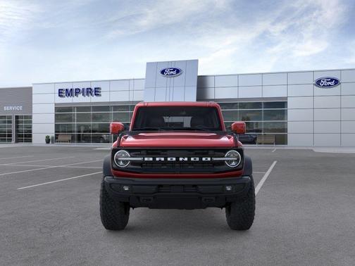 Ruby Red Metallic Tinted Clearcoat 2026 Ford Bronco Outer Banks