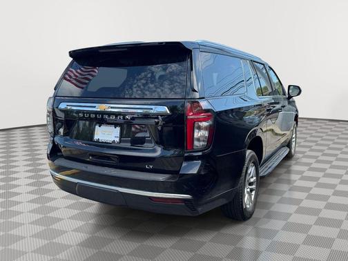 Black 2024 Chevrolet Suburban LT