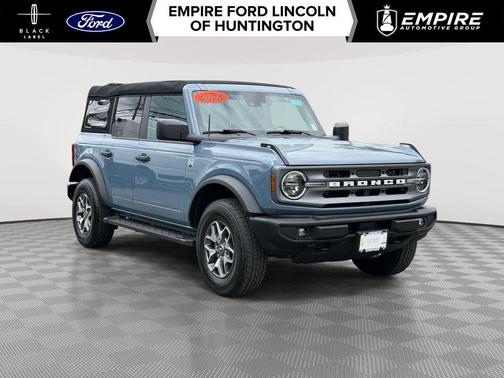 Azure Gray Metallic 2024 Ford Bronco Big Bend