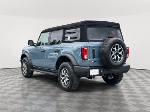 Azure Gray Metallic 2024 Ford Bronco Big Bend