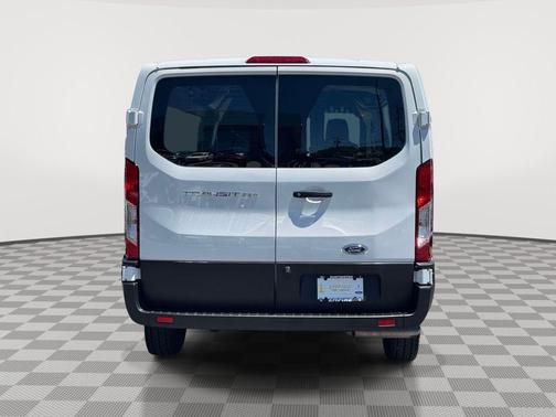 Oxford White 2025 Ford Transit-250 Base