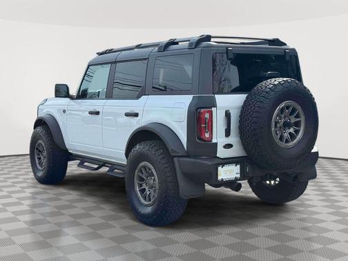 Oxford White 2023 Ford Bronco Wildtrak