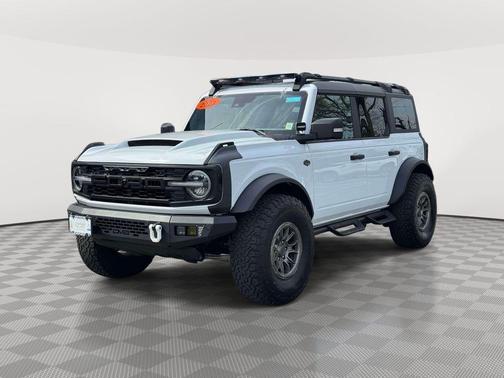 Oxford White 2023 Ford Bronco Wildtrak