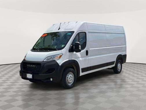 Bright White Clearcoat 2026 RAM ProMaster 2500 High Roof
