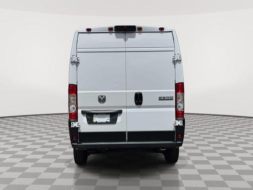 Bright White Clearcoat 2026 RAM ProMaster 2500 High Roof