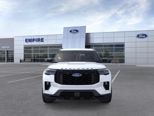 Star White 2026 Ford Explorer ST-Line