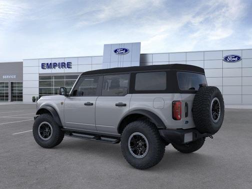 Avalanche 2026 Ford Bronco Badlands