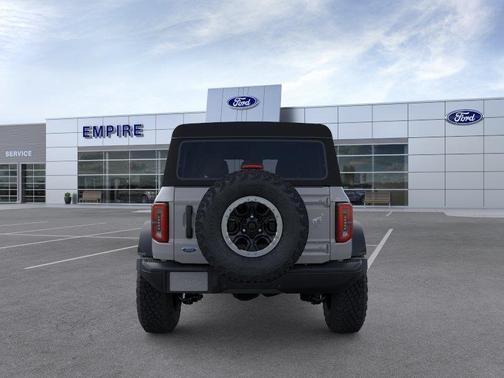 Avalanche 2026 Ford Bronco Badlands