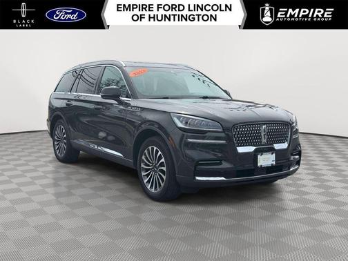 Green Metallic 2023 Lincoln Aviator Reserve AWD