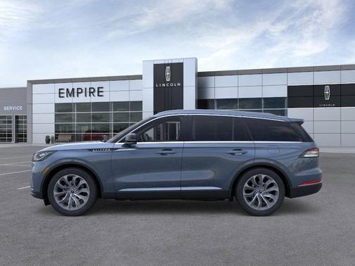 Whisper White 2025 Lincoln Aviator Premiere