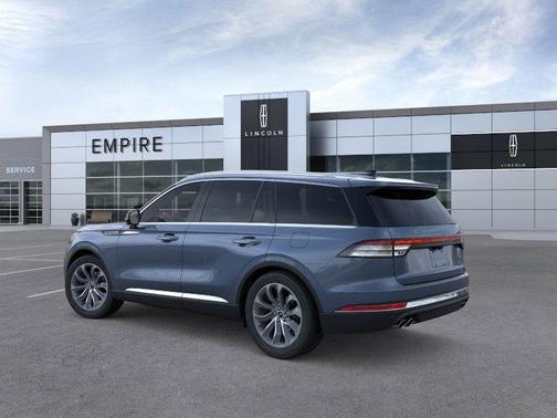 Whisper White 2025 Lincoln Aviator Premiere
