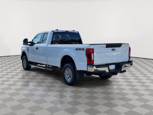 Oxford White 2021 Ford F-250 XLT