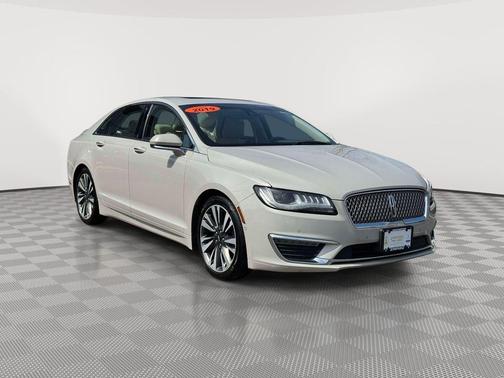Pearl Metallic 2019 Lincoln MKZ Reserve II