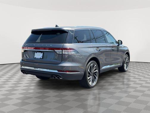 Gray Metallic 2023 Lincoln Aviator Reserve AWD