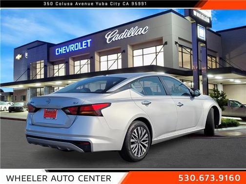 2023 Nissan Altima 2.5 SV