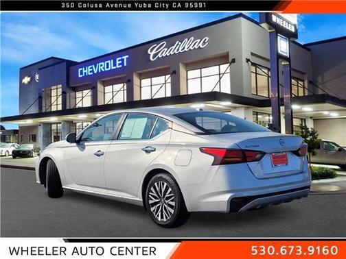 2023 Nissan Altima 2.5 SV