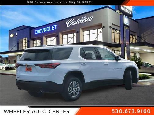 2023 Chevrolet Traverse LT Leather