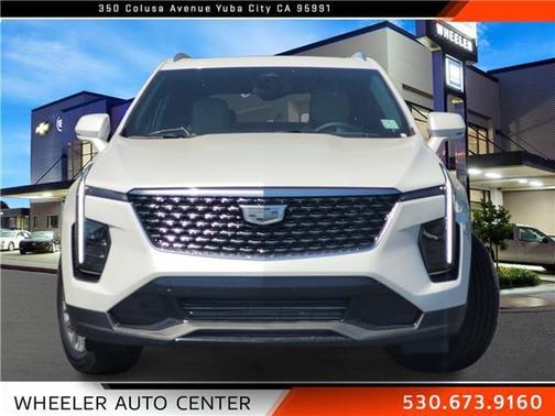 2025 Cadillac XT4 Premium Luxury